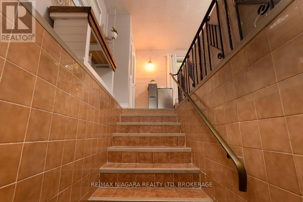 26 Hazel Street, St. Catharines, Ontario L2T 1E1 - Photo 21 - X12520900