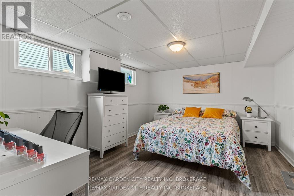 629 Penner Street, Niagara-On-The-Lake, Ontario  L0S 1T0 - Photo 31 - X12520988