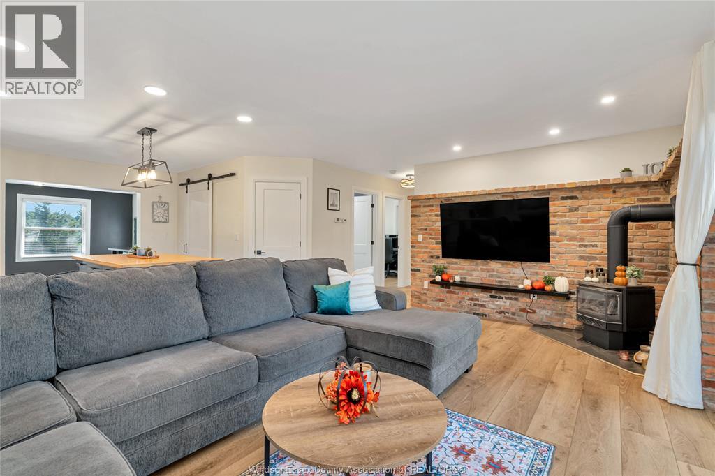 255 Edward Road, Lakeshore, Ontario N0R 1S0 - Photo 11 - 25028304