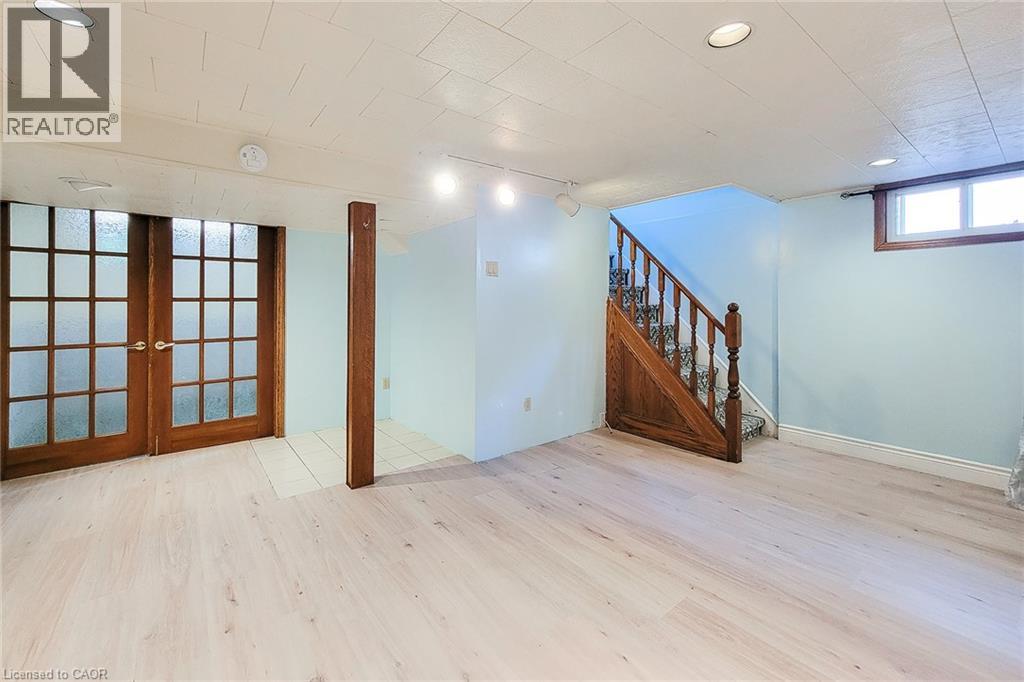 4433 Meadowvale Drive, Niagara Falls, Ontario  L2E 5W8 - Photo 33 - 40786523