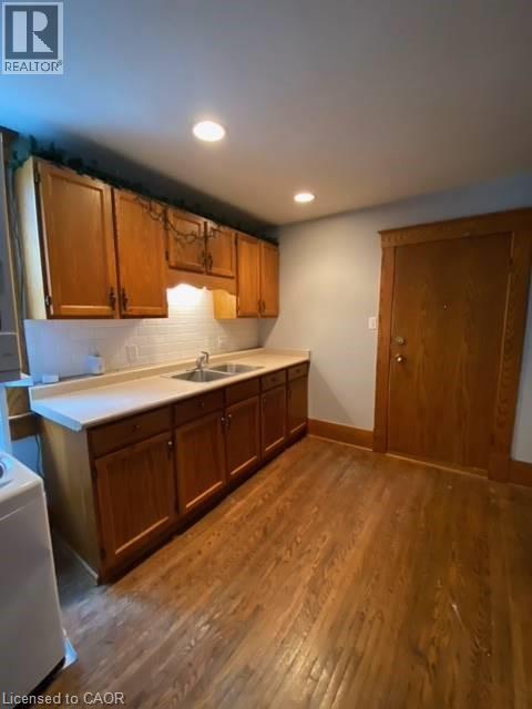 22 Wellington Street N Unit# 2, Kitchener, Ontario  N2H 5J4 - Photo 4 - 40786380