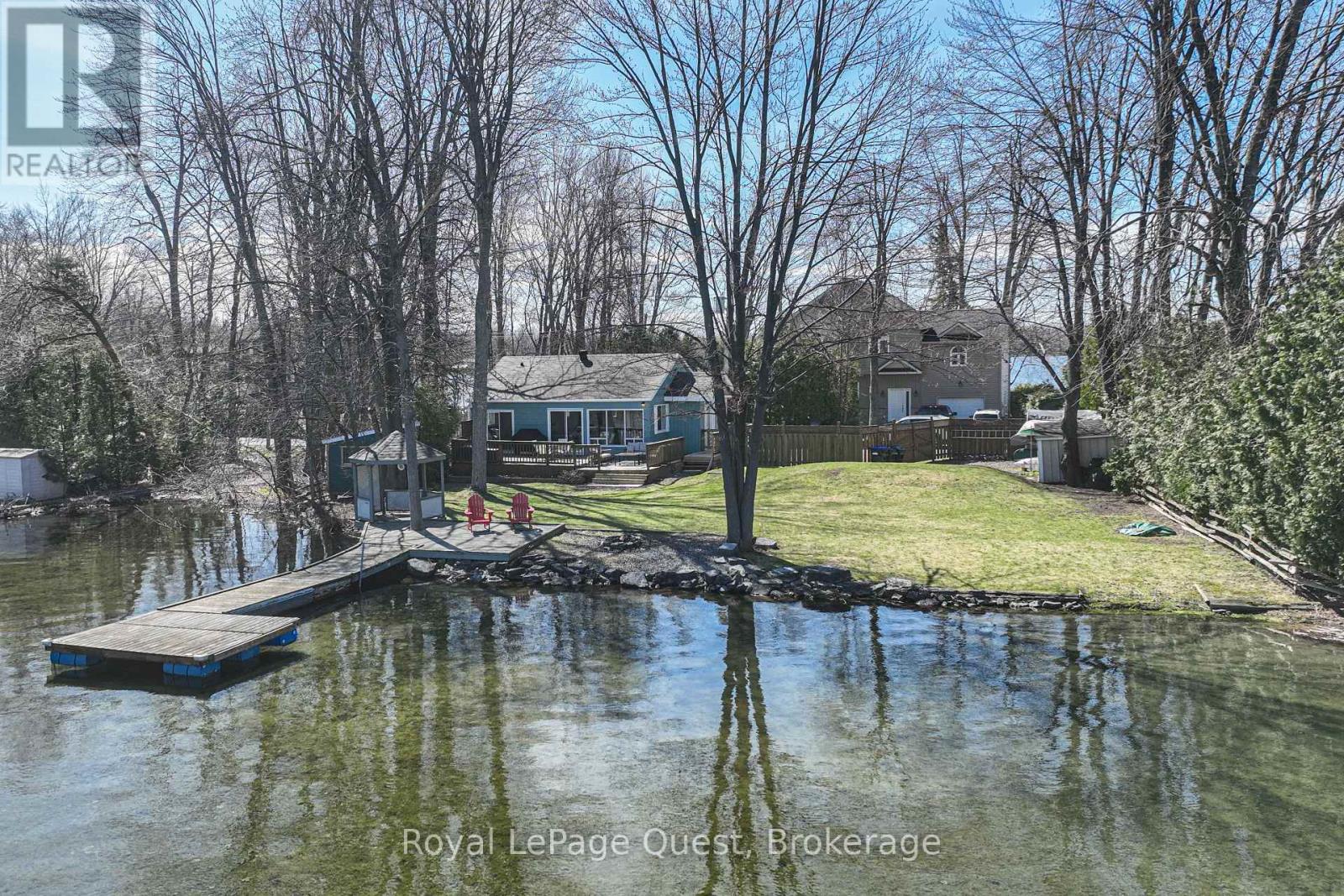 4304 Plum Point Road, Ramara, Ontario L3V 0P8 - Photo 1 - S12521150