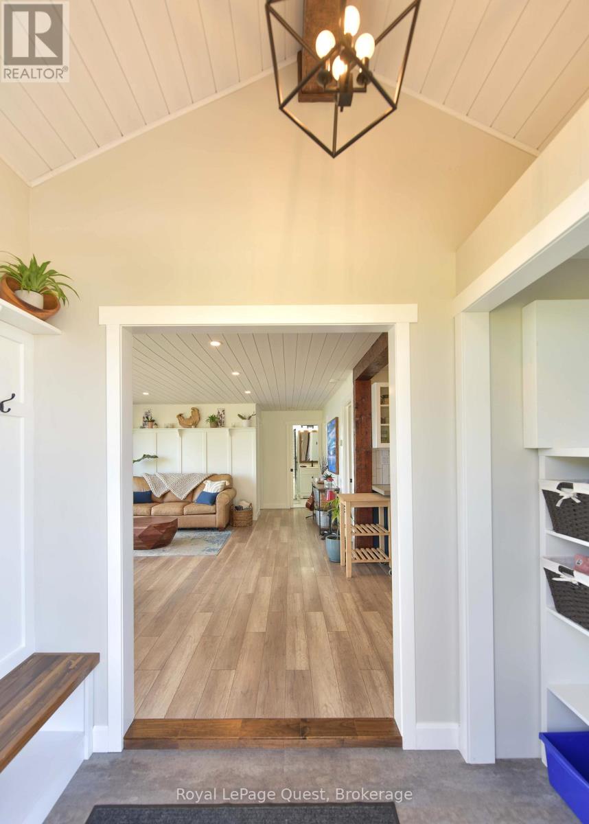 4304 Plum Point Road, Ramara, Ontario L3V 0P8 - Photo 12 - S12521150