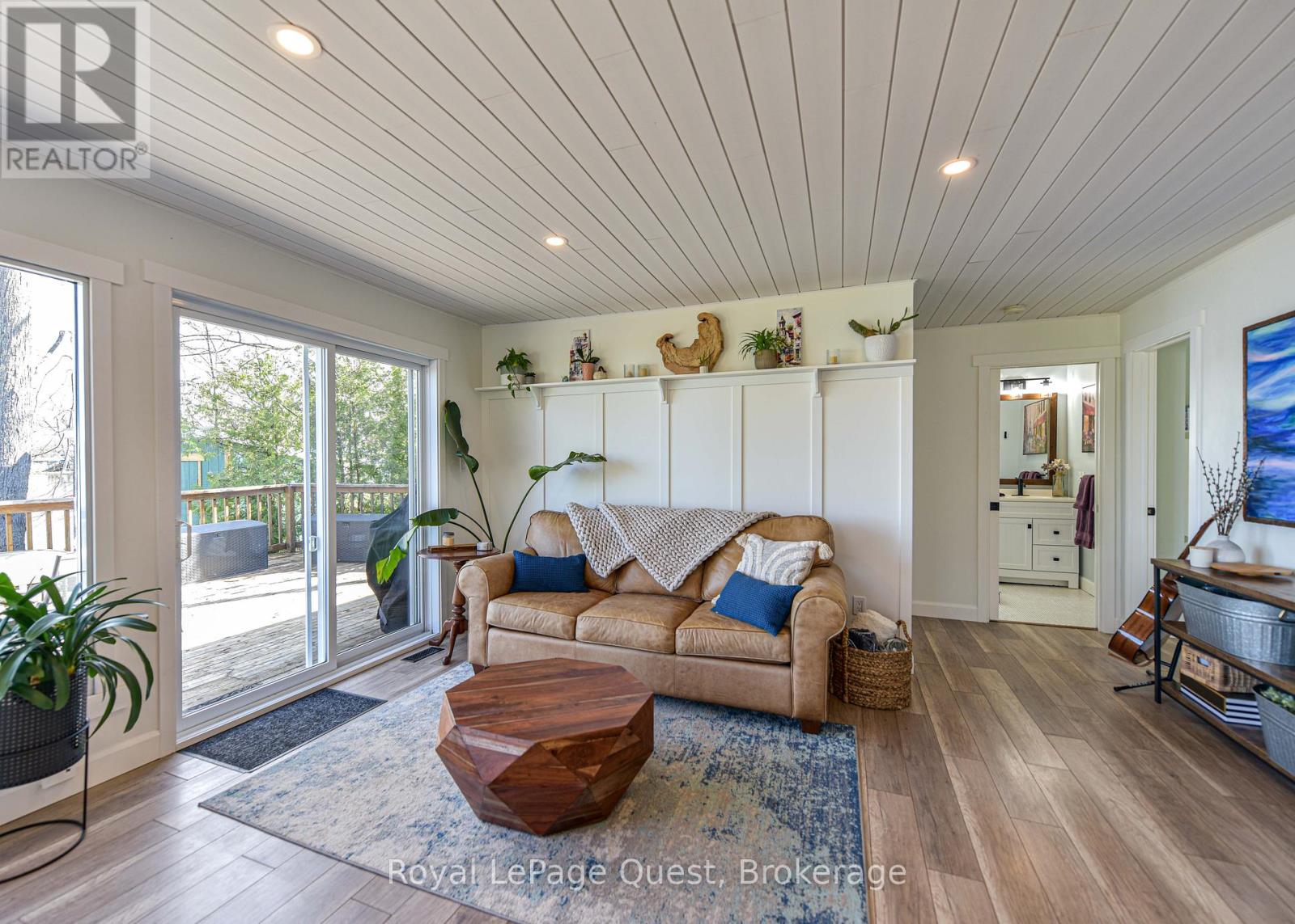 4304 Plum Point Road, Ramara, Ontario L3V 0P8 - Photo 19 - S12521150