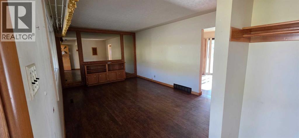 488 Northmount Drive Nw, Calgary, Alberta  T2K 3H9 - Photo 14 - A2227859