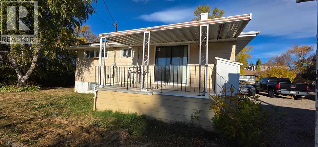 488 Northmount Drive Nw, Calgary, Alberta  T2K 3H9 - Photo 6 - A2227859