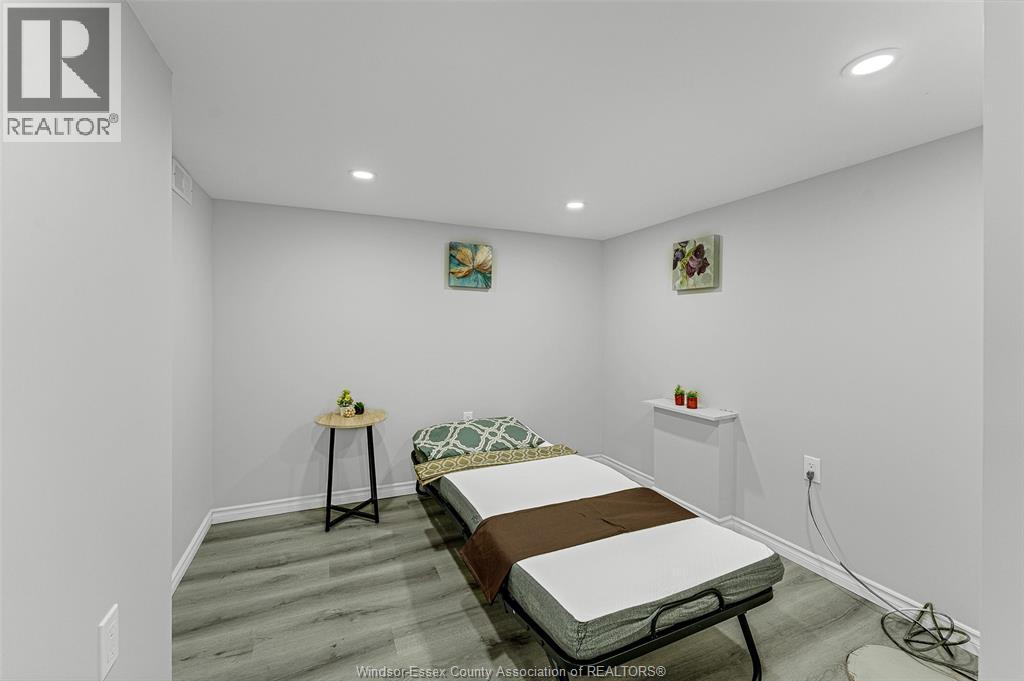 1061 Highland Avenue, Windsor, Ontario N9A 1R6 - Photo 47 - 25028290