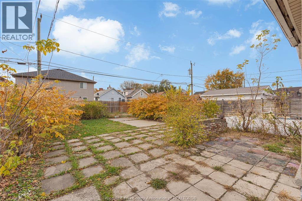 1061 Highland Avenue, Windsor, Ontario N9A 1R6 - Photo 49 - 25028290