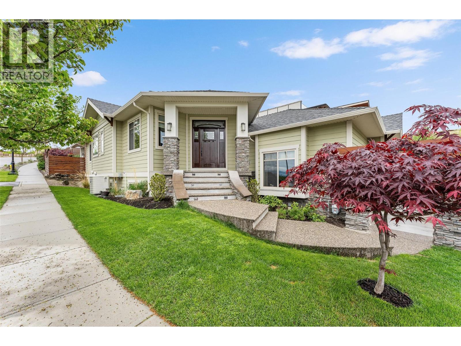 5090 Twinflower Crescent, Kelowna, British Columbia