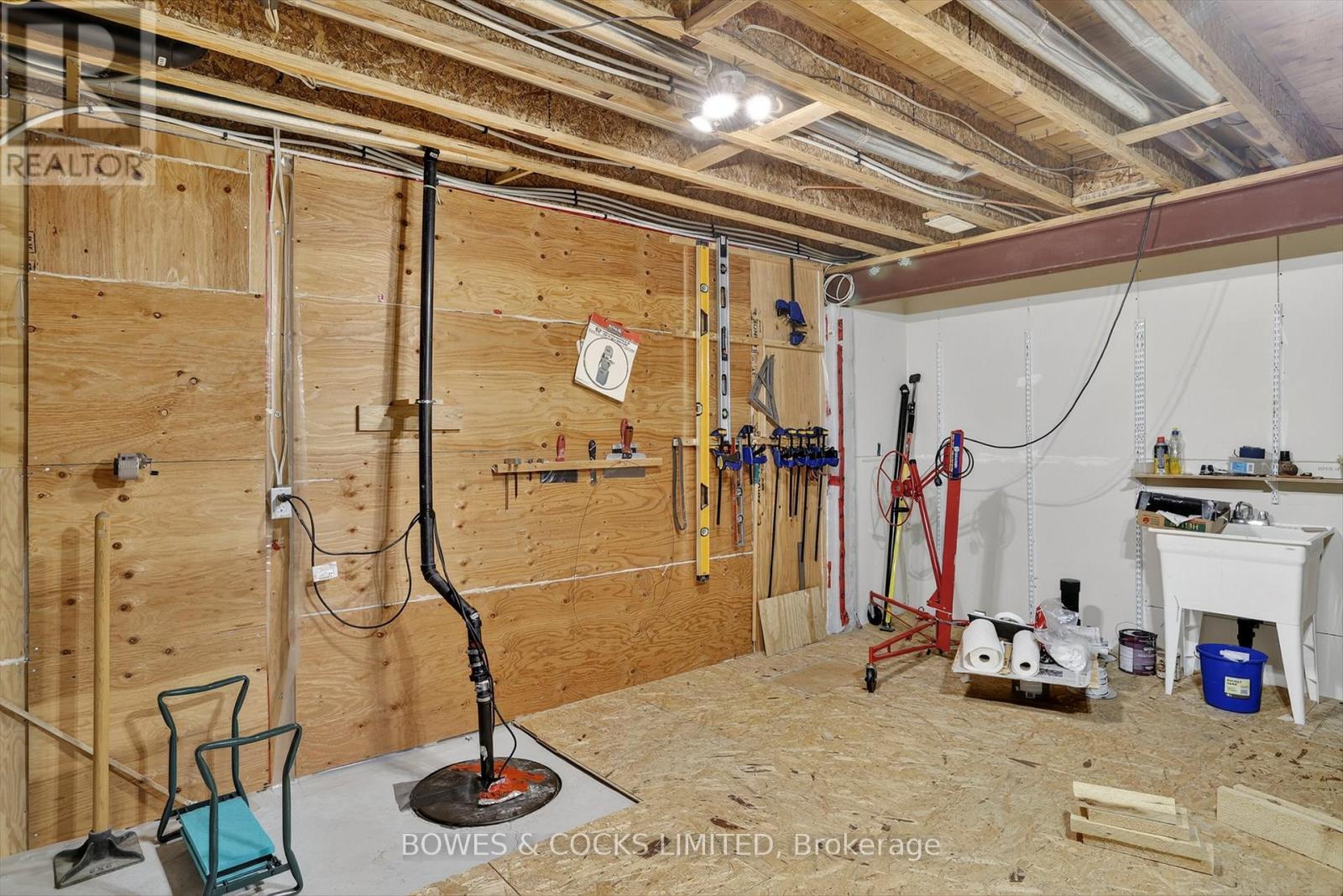 63 - 135 Village Crescent, Peterborough, Ontario  K9J 0A9 - Photo 35 - X12520884