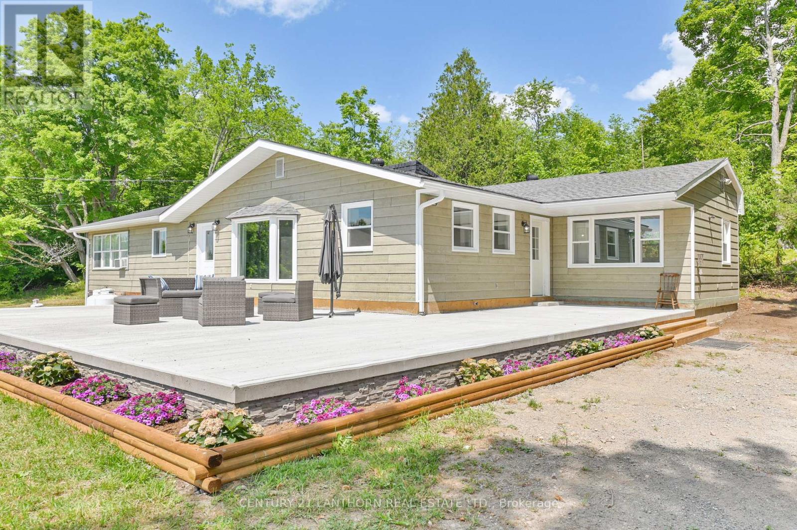 932 Hunt Club Road, Madoc, Ontario  K0K 2K0 - Photo 1 - X12520944