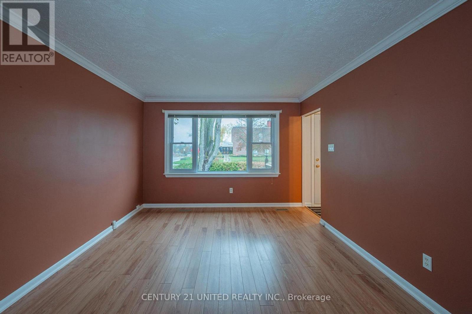 835 Barnardo Avenue, Peterborough, Ontario  K9H 5W1 - Photo 7 - X12520956