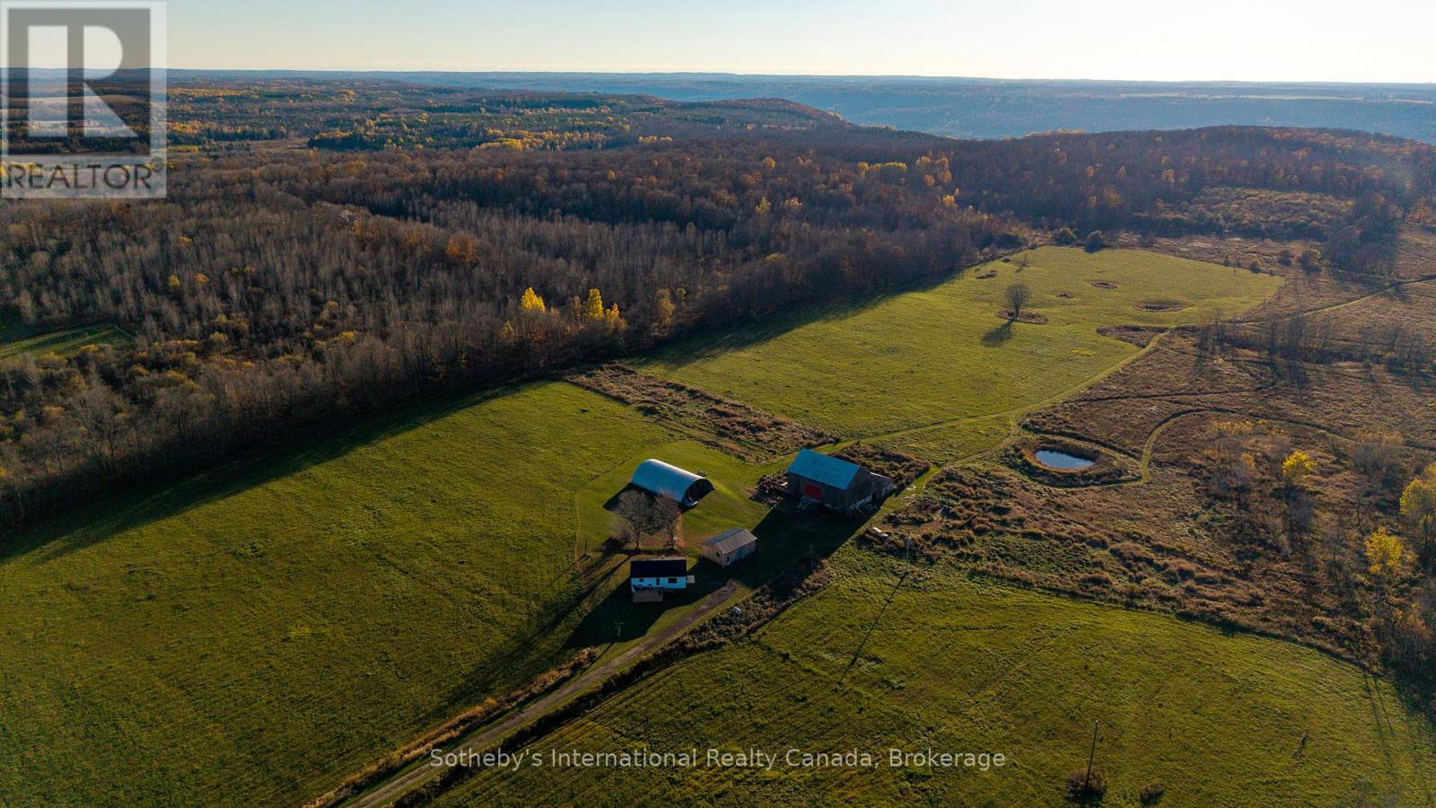 315298 3rd Line A, Grey Highlands, Ontario N0C 1E0 - Photo 2 - X12520904