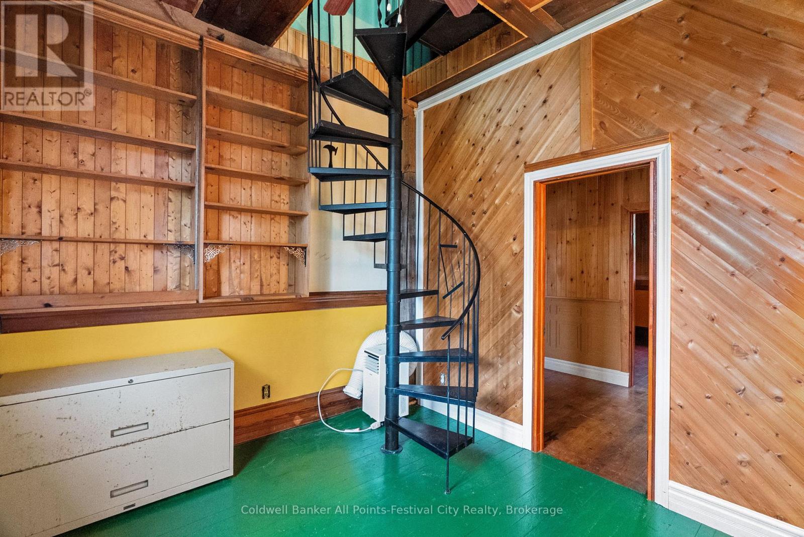 112 Goderich Street, Ashfield-Colborne-Wawanosh, Ontario N0M 1E0 - Photo 15 - X12521004