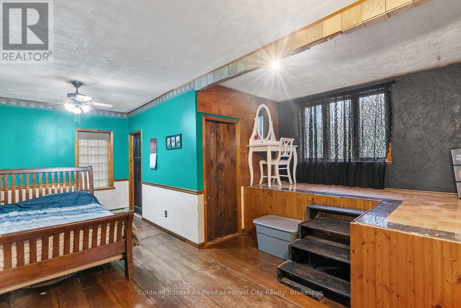 112 Goderich Street, Ashfield-Colborne-Wawanosh, Ontario N0M 1E0 - Photo 24 - X12521004