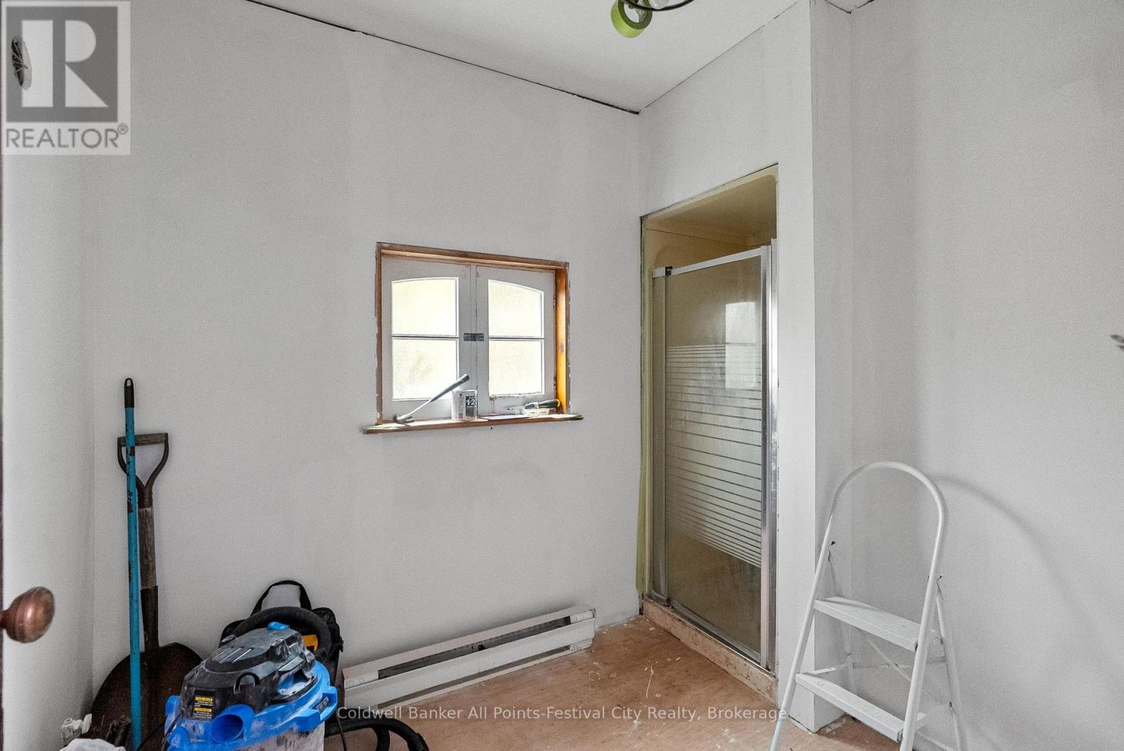 112 Goderich Street, Ashfield-Colborne-Wawanosh, Ontario N0M 1E0 - Photo 25 - X12521004