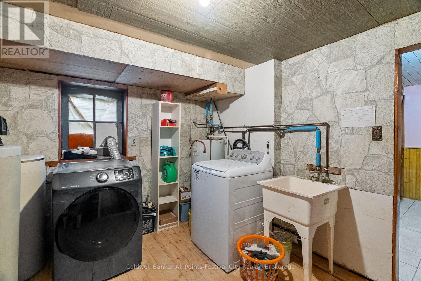 112 Goderich Street, Ashfield-Colborne-Wawanosh, Ontario N0M 1E0 - Photo 32 - X12521004