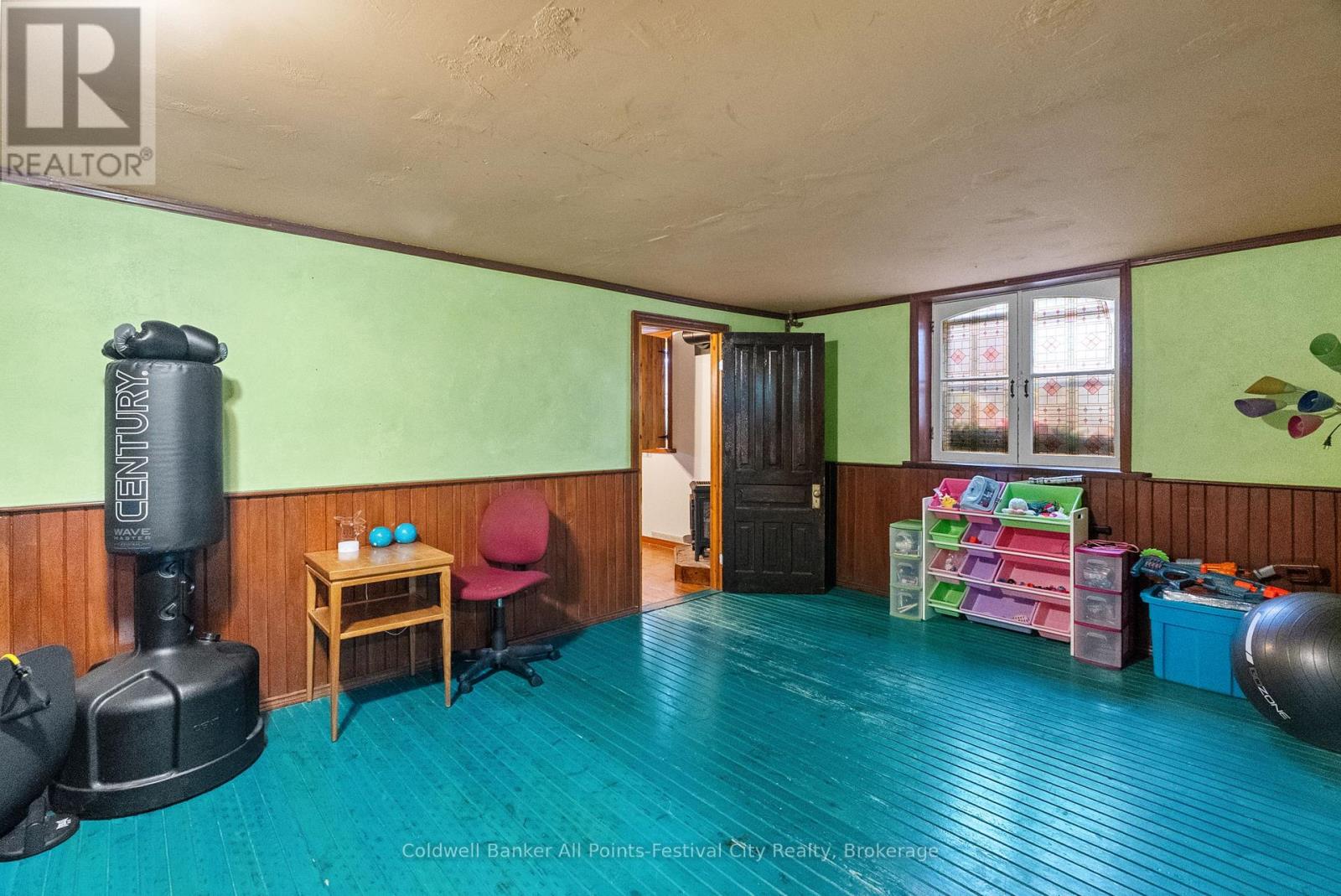 112 Goderich Street, Ashfield-Colborne-Wawanosh, Ontario N0M 1E0 - Photo 34 - X12521004