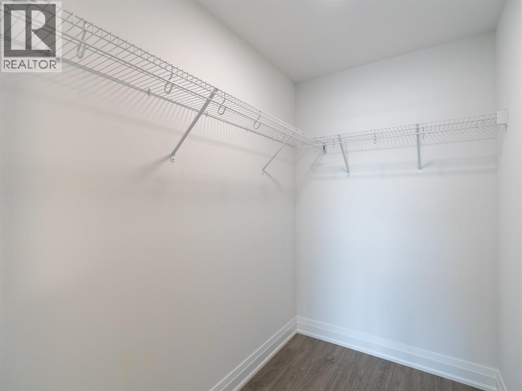 1540 Venetian Boulevard Unit# 304, Point Edward photo 15