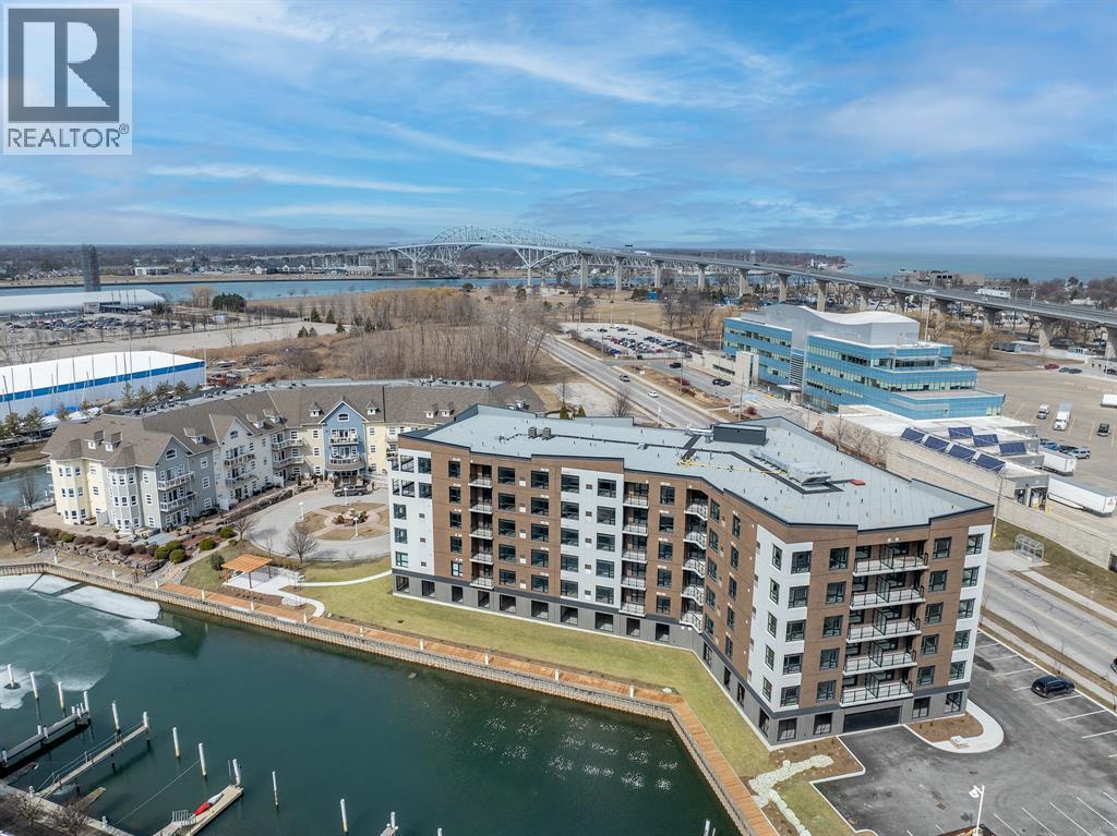 1540 Venetian Boulevard Unit# 304, Point Edward photo 3