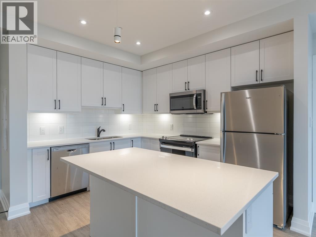1540 Venetian Boulevard Unit# 304, Point Edward photo 4