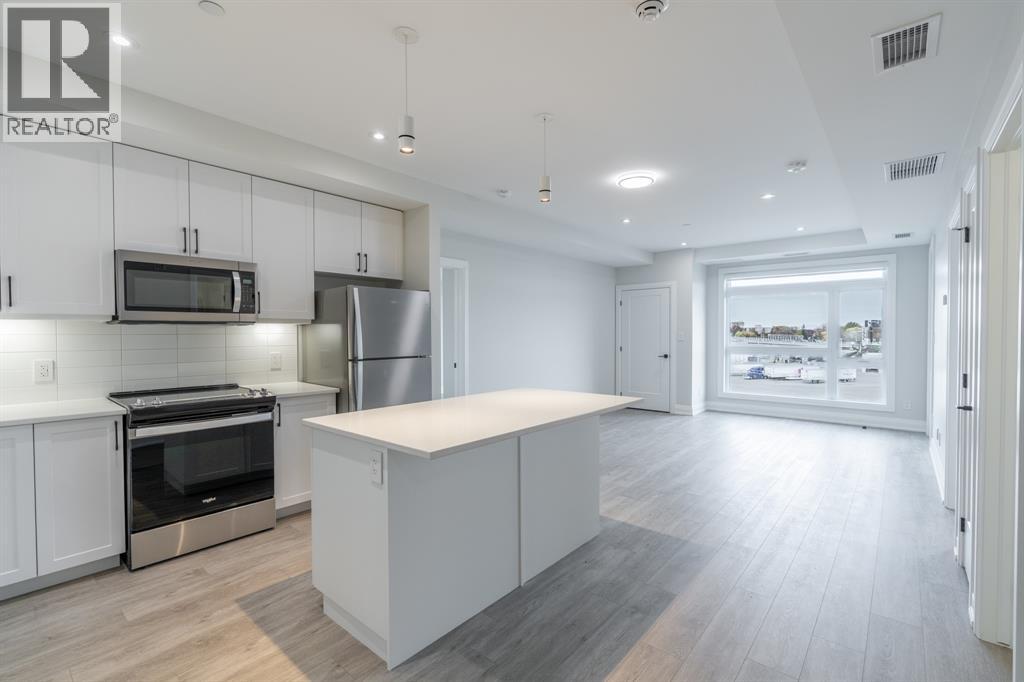 1540 Venetian Boulevard Unit# 304, Point Edward photo 5