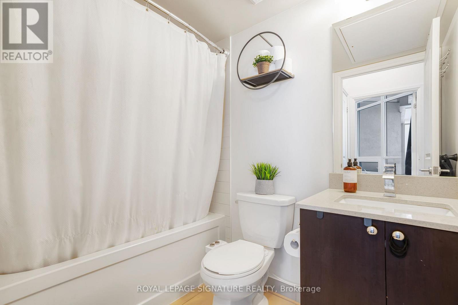 527 - 1185 The Queensway, Toronto, Ontario M8Z 0C6 - Photo 14 - W12520722