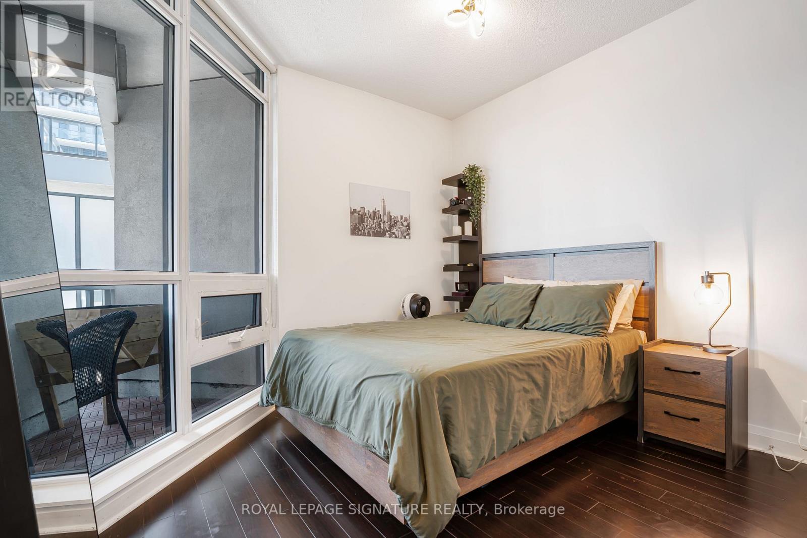 527 - 1185 The Queensway, Toronto, Ontario M8Z 0C6 - Photo 15 - W12520722