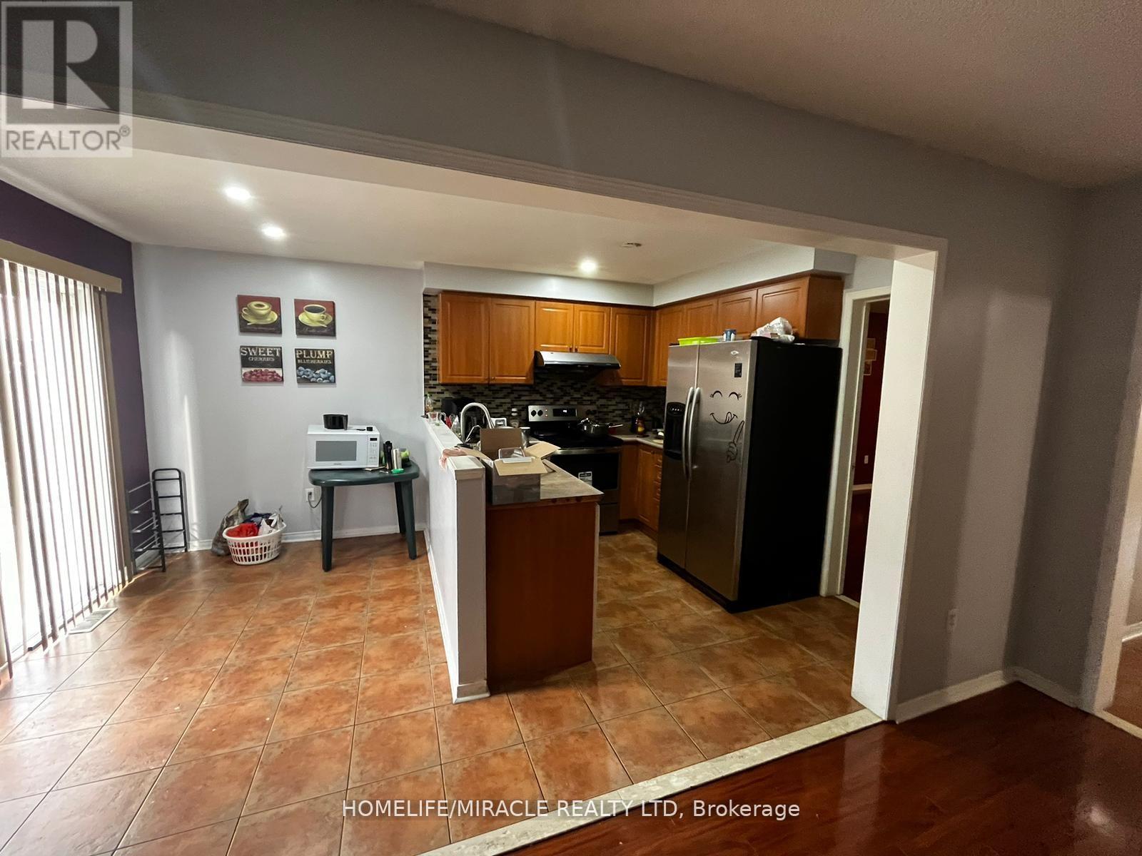 Basement - 59 Rollingwood Drive, Brampton, Ontario L6Y 5R1 - Photo 3 - W12520726