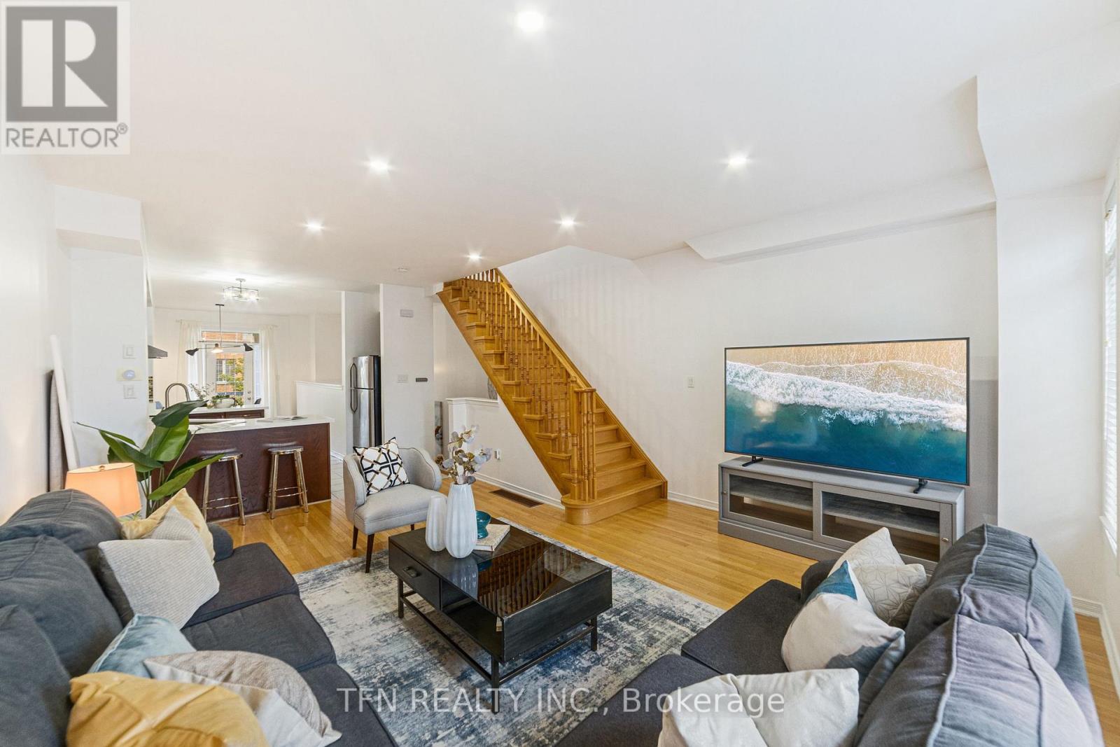 7166 Triumph Lane, Mississauga, Ontario L5N 0C5 - Photo 11 - W12520740