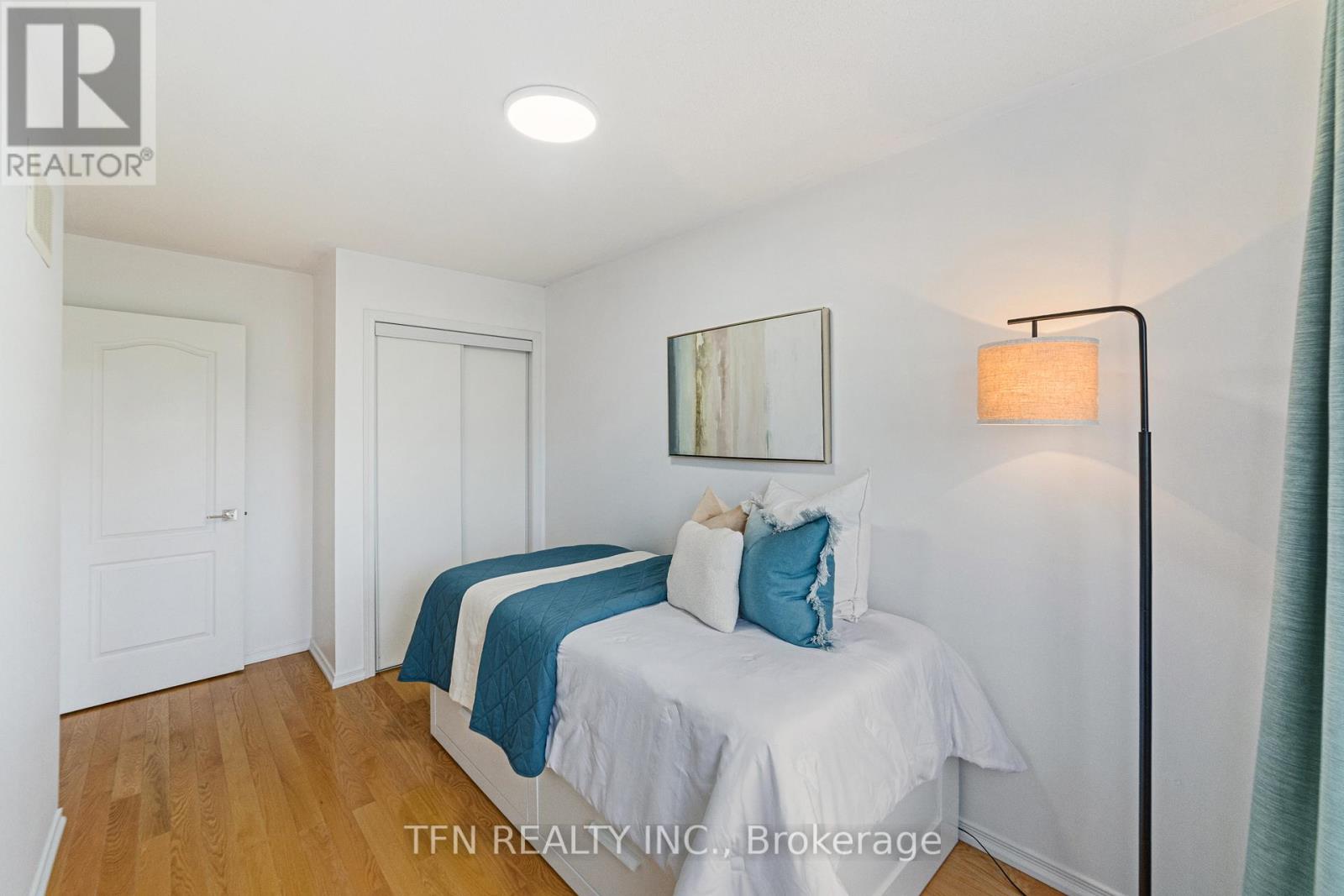 7166 Triumph Lane, Mississauga, Ontario L5N 0C5 - Photo 32 - W12520740