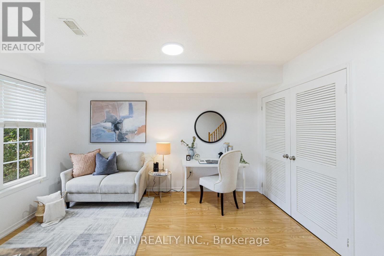 7166 Triumph Lane, Mississauga, Ontario L5N 0C5 - Photo 37 - W12520740