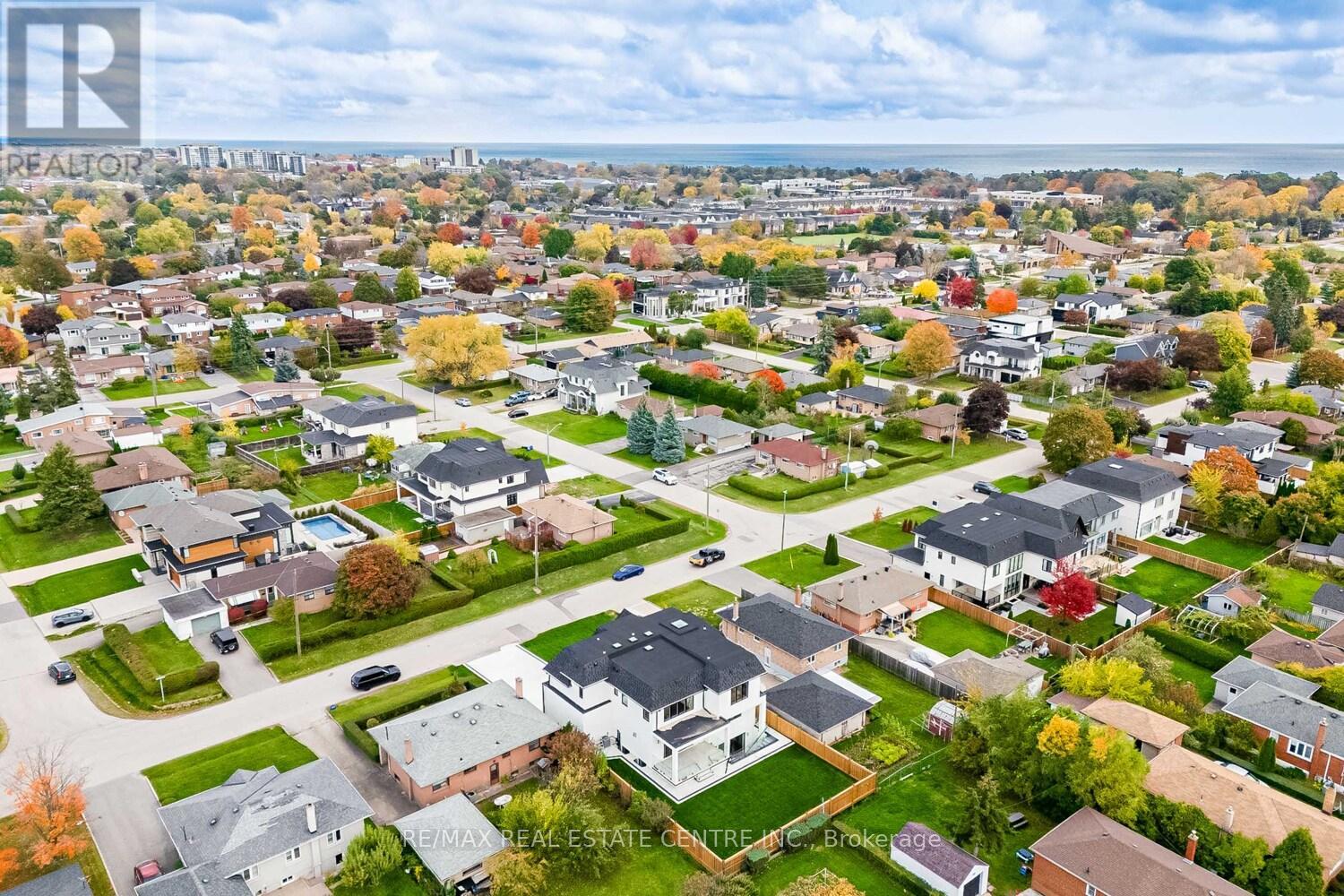 368 Weighton Drive, Oakville, Ontario  L6K 2R4 - Photo 48 - W12520782