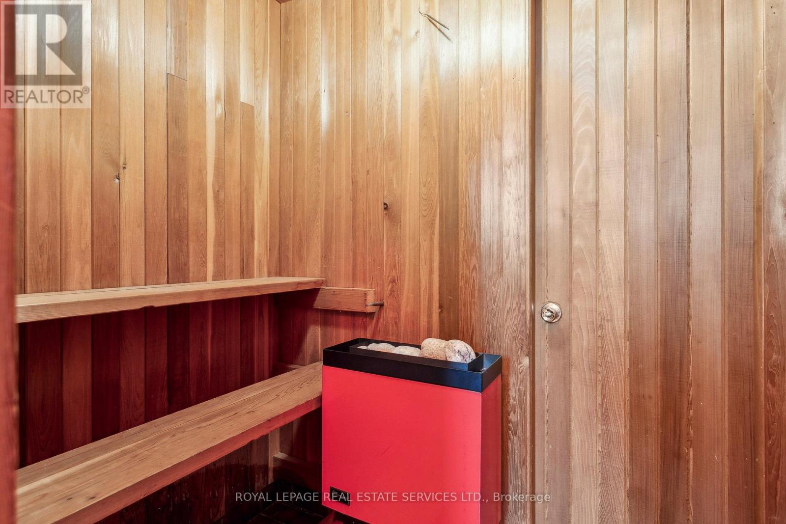 28 Cornelius Parkway, Toronto, Ontario M6L 2K3 - Photo 45 - W12520784