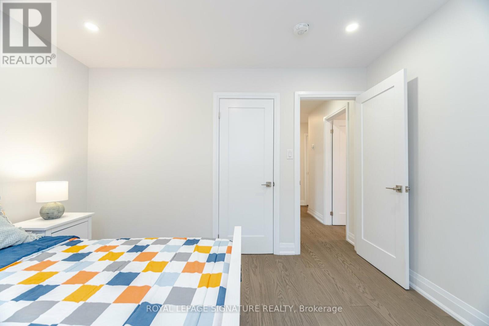 388 Antigua Road, Mississauga, Ontario  L5B 1C4 - Photo 22 - W12520844