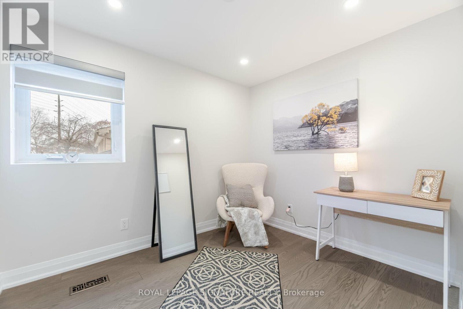 388 Antigua Road, Mississauga, Ontario  L5B 1C4 - Photo 23 - W12520844