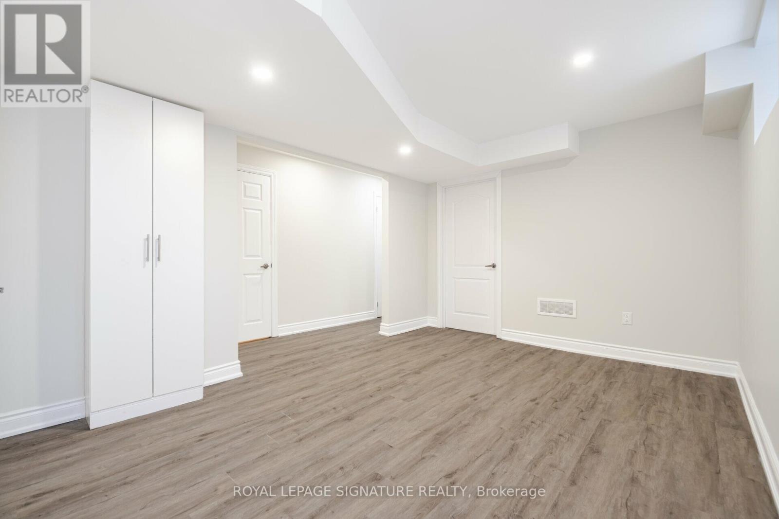 388 Antigua Road, Mississauga, Ontario  L5B 1C4 - Photo 33 - W12520844