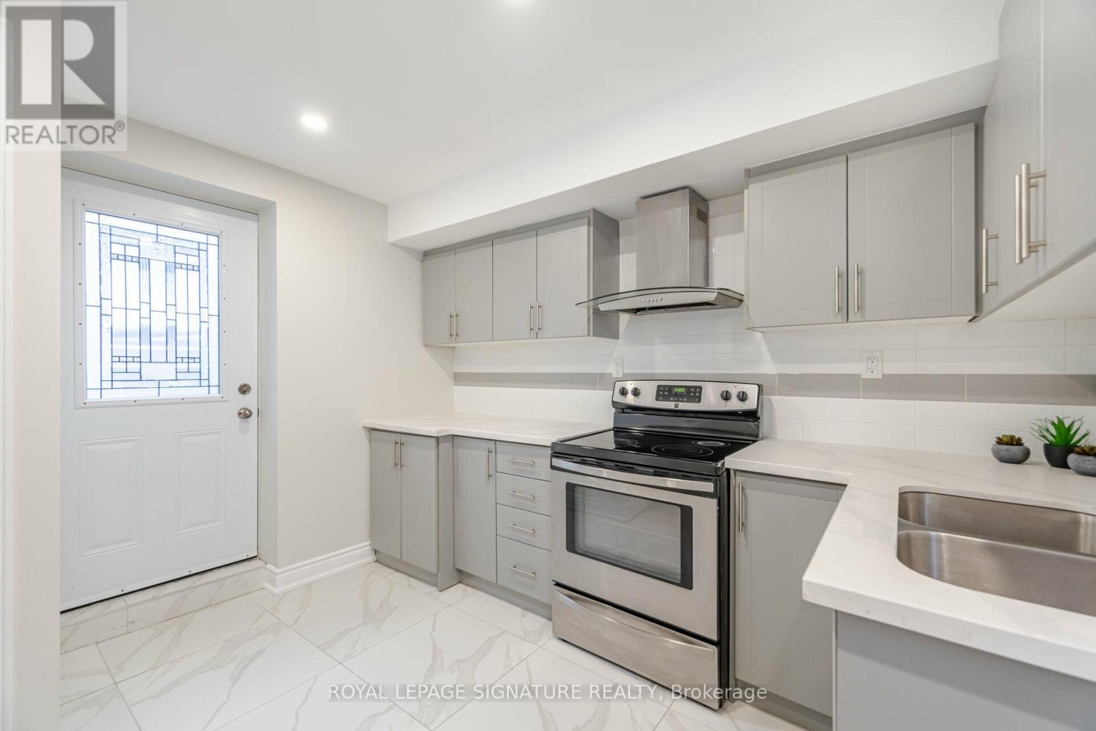 388 Antigua Road, Mississauga, Ontario  L5B 1C4 - Photo 35 - W12520844