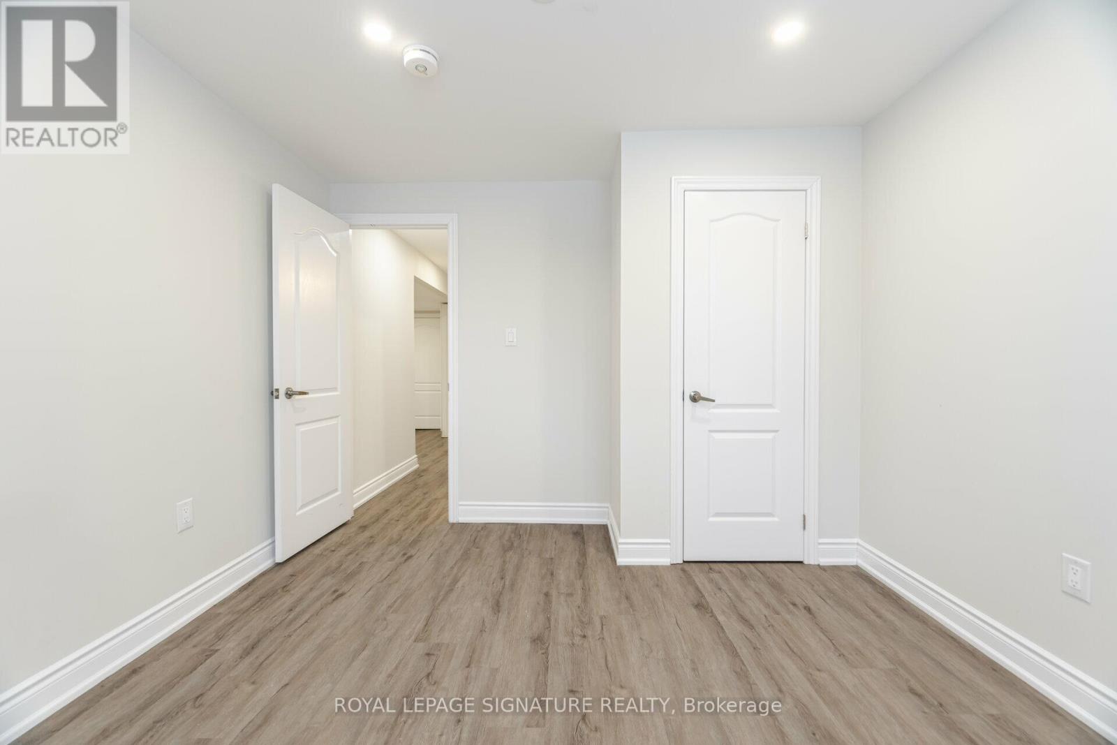 388 Antigua Road, Mississauga, Ontario  L5B 1C4 - Photo 41 - W12520844