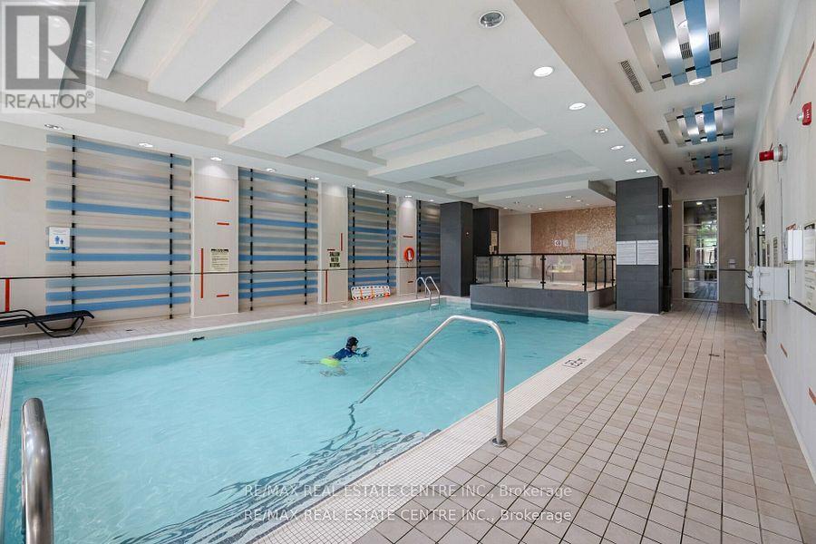 204 - 330 Burnhamthorpe Road, Mississauga, Ontario  L5B 0E1 - Photo 35 - W12520854