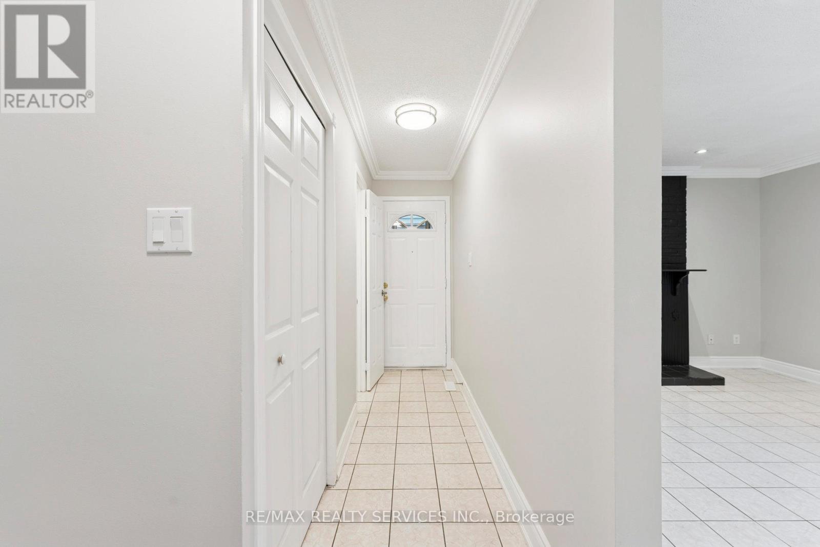 21 Majestic Crescent, Brampton, Ontario  L6S 3N1 - Photo 22 - W12520862