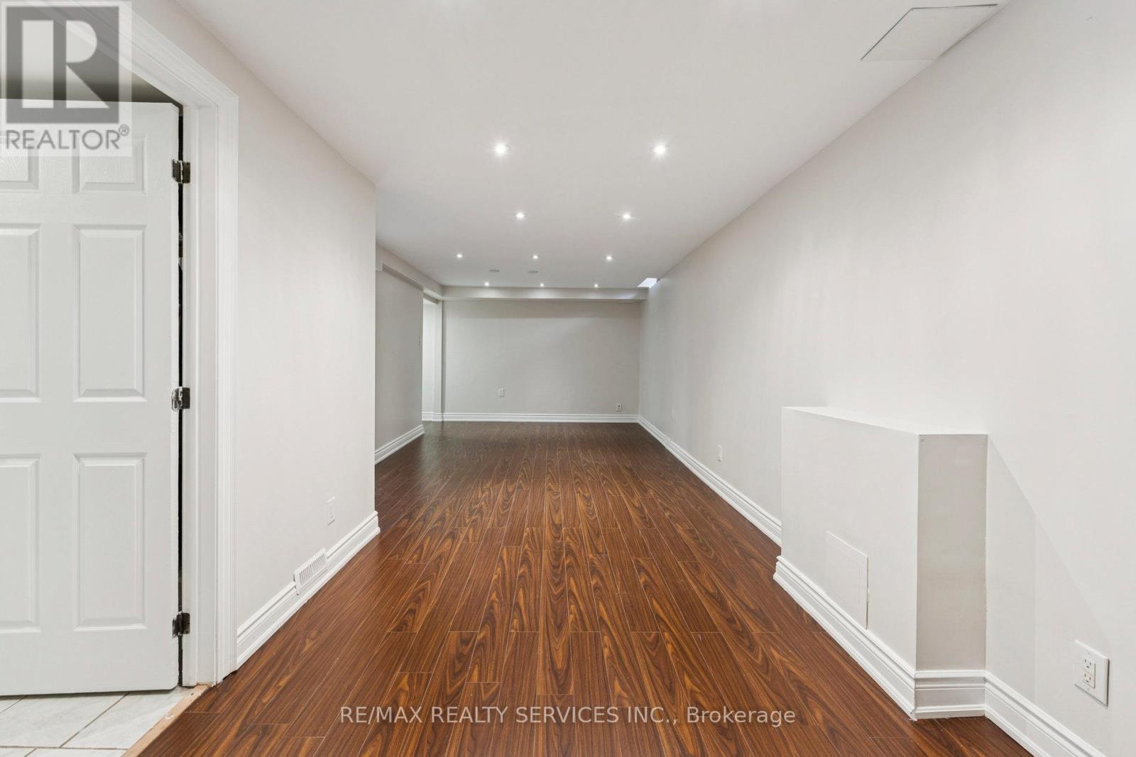 21 Majestic Crescent, Brampton, Ontario  L6S 3N1 - Photo 44 - W12520862