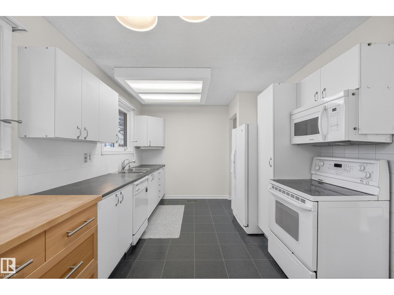 14524 21 St Nw, Edmonton, Alberta  T5Y 1T8 - Photo 19 - E4465053