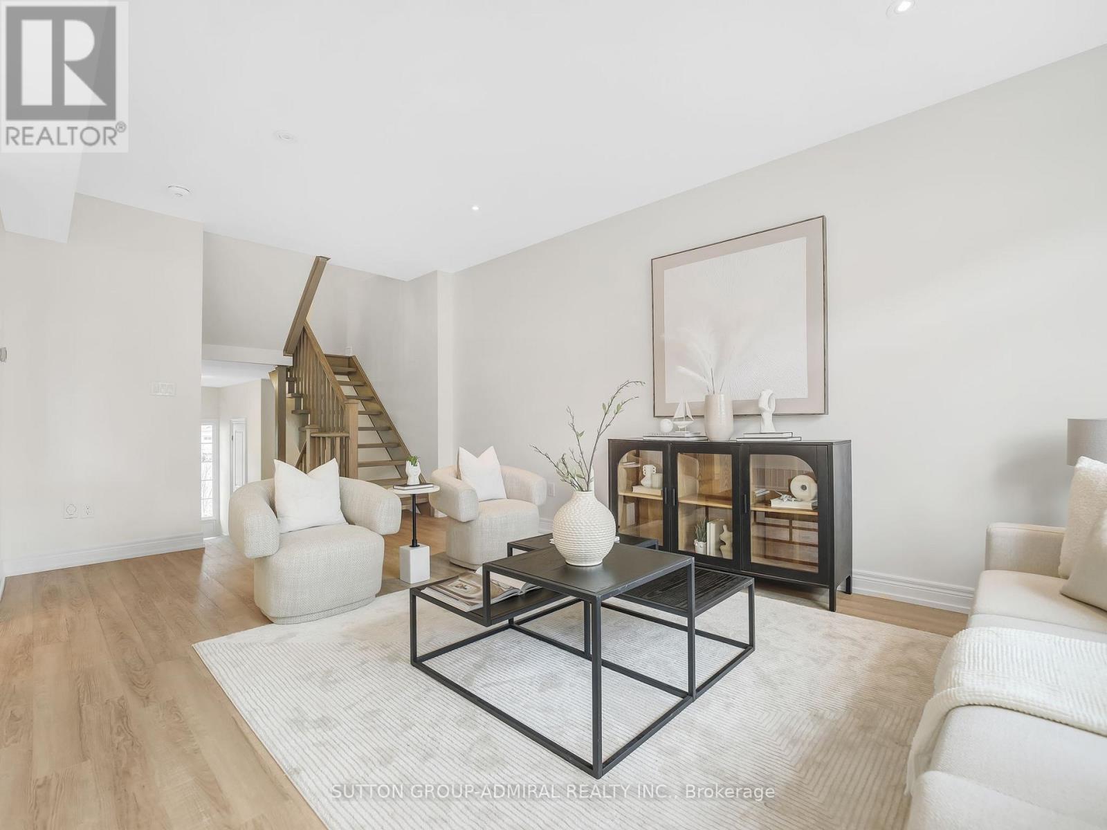 3863 Ryan Avenue, Fort Erie, Ontario  L0S 1B0 - Photo 3 - X12520786