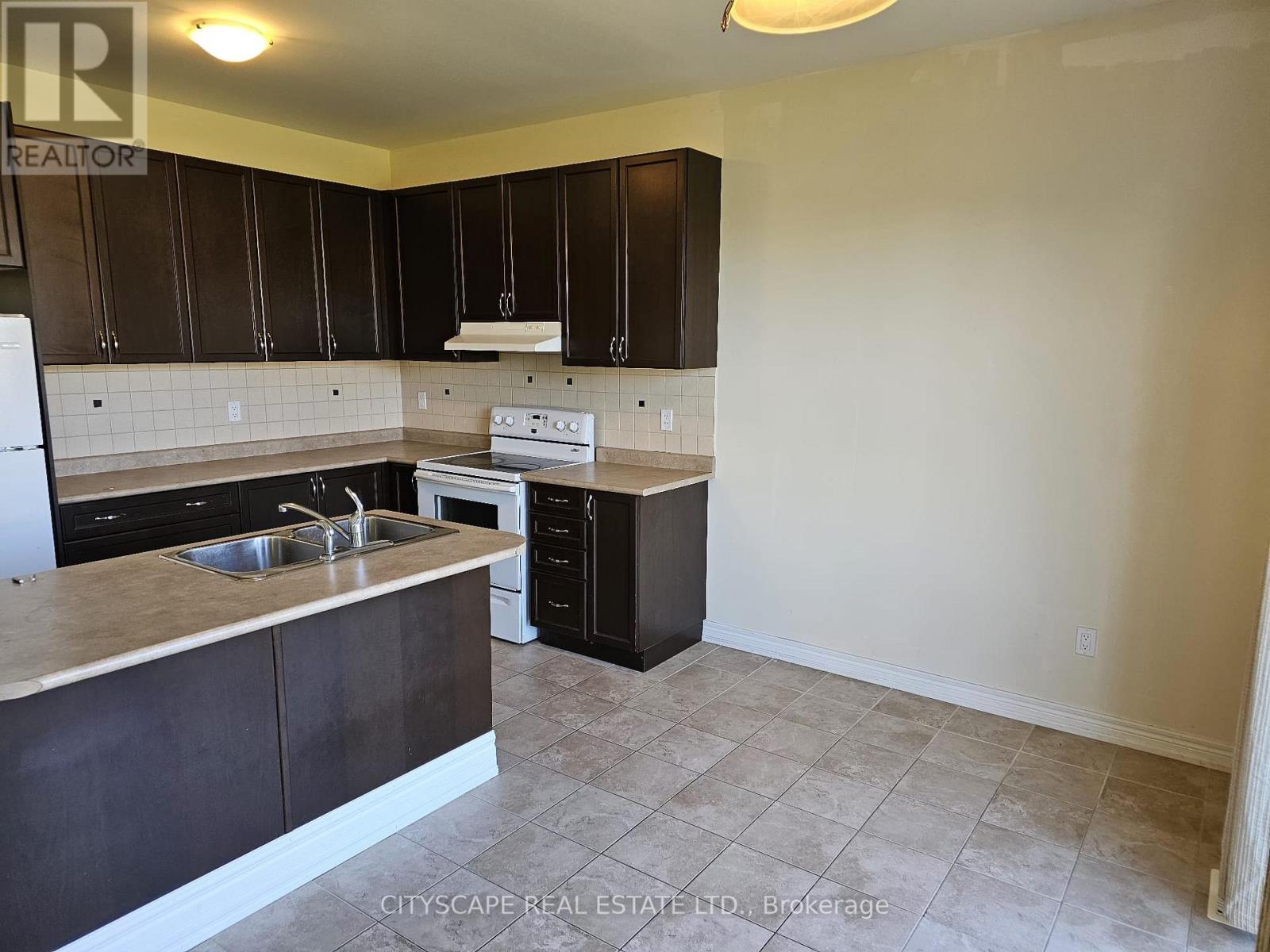 6366 Dilalla Crescent, Niagara Falls, Ontario  L2H 0C9 - Photo 7 - X12520840