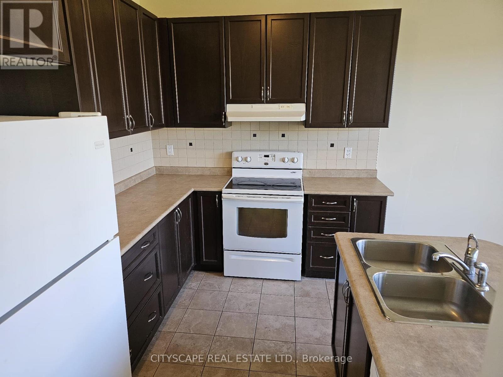 6366 Dilalla Crescent, Niagara Falls, Ontario  L2H 0C9 - Photo 8 - X12520840