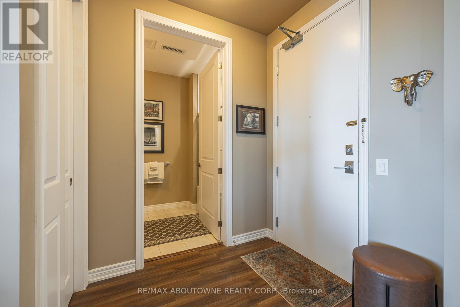 416 - 40 Esplanade Lane, Grimsby, Ontario  L3M 0G9 - Photo 2 - X12520848