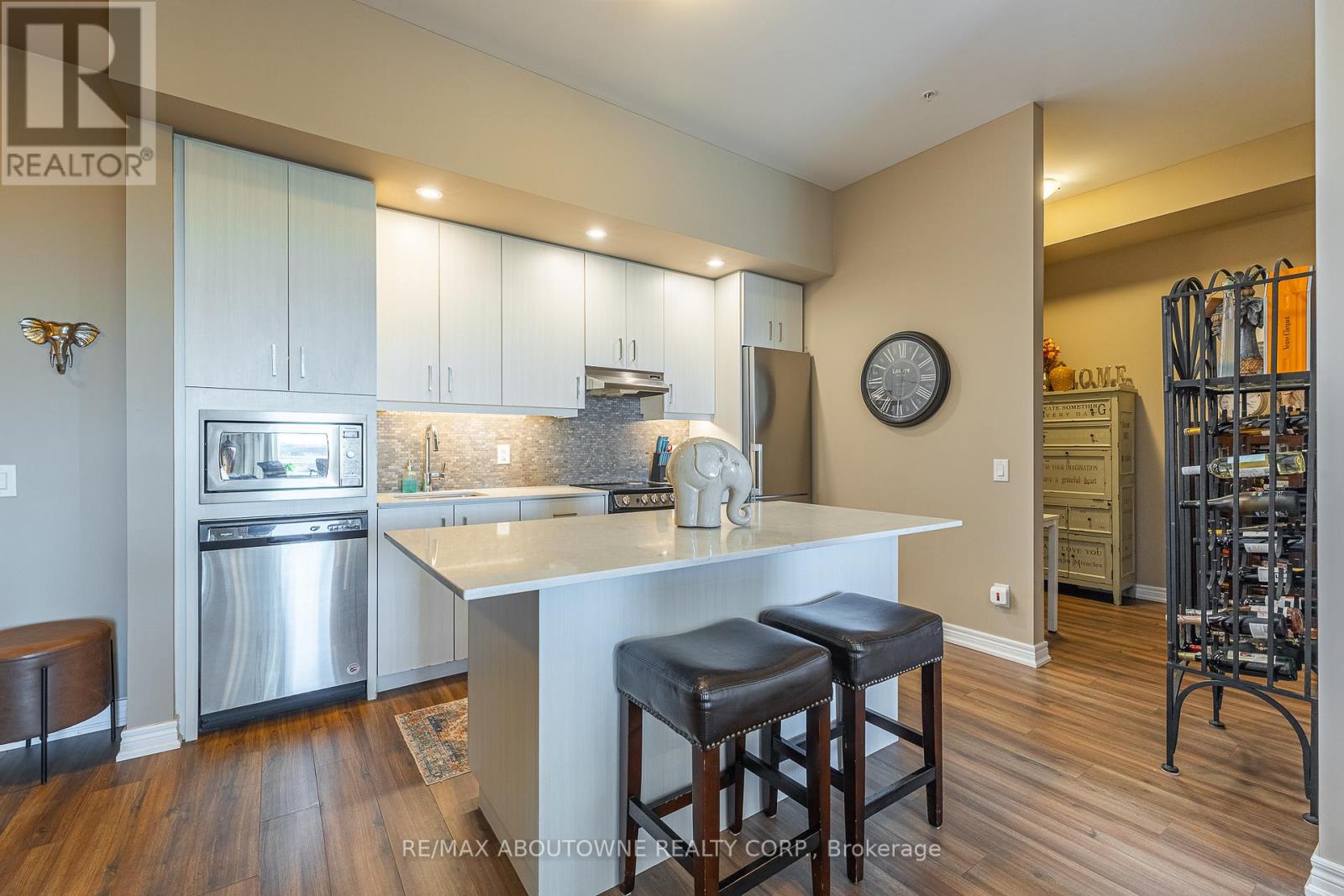 416 - 40 Esplanade Lane, Grimsby, Ontario  L3M 0G9 - Photo 5 - X12520848