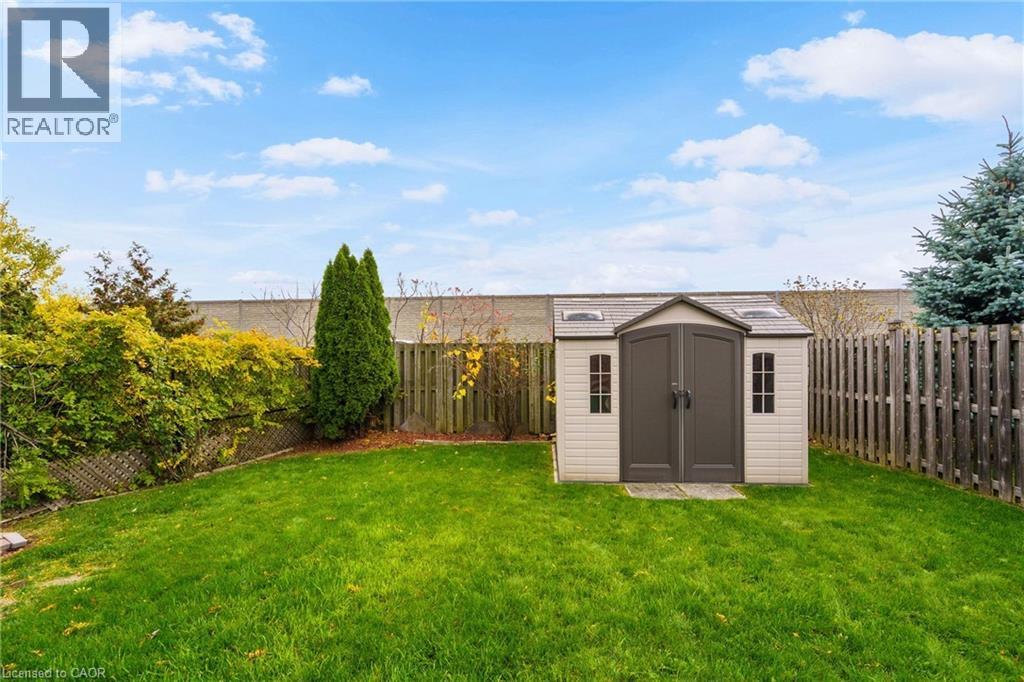 25 Sidare Court, Grimsby, Ontario  L3M 4E8 - Photo 30 - 40786109