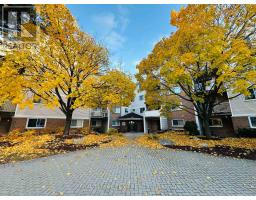 200 - 260 BRITTANY DRIVE, Ottawa, Ontario